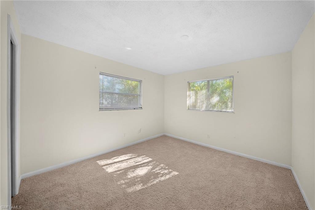 219 46th Ter Property Photo 13