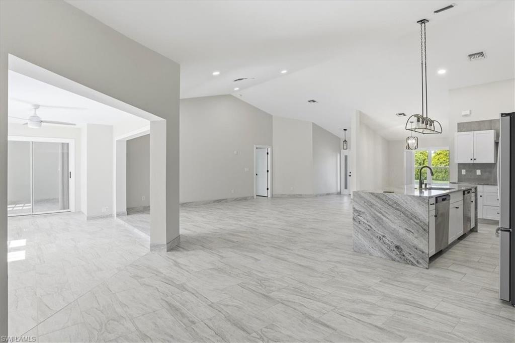 10225 Boca Cir Property Photo 7