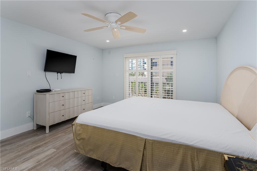 3450 Gulf Shore Blvd N 305 Property Photo 20