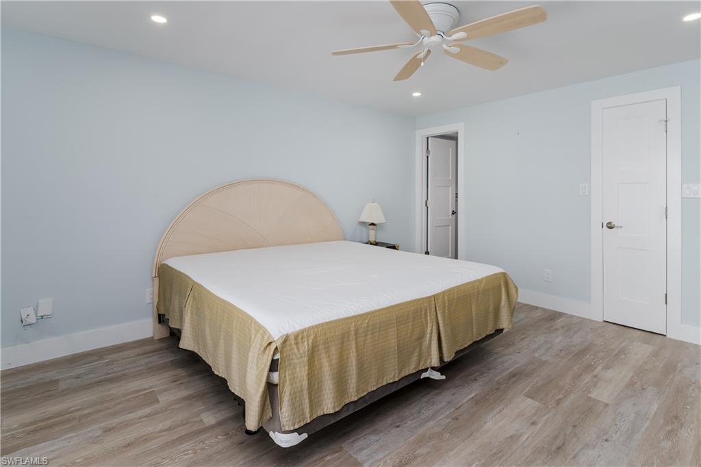 3450 Gulf Shore Blvd N 305 Property Photo 21