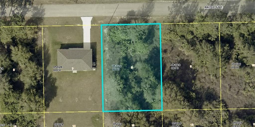 1118 Artic ST E Property Photo 1