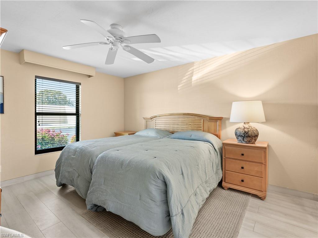 600 Neapolitan Way 127 Property Photo 23