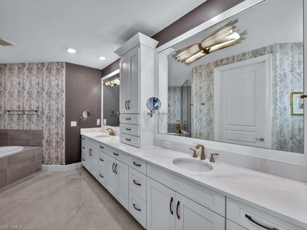 16371 Viansa Way 201 Property Photo 16