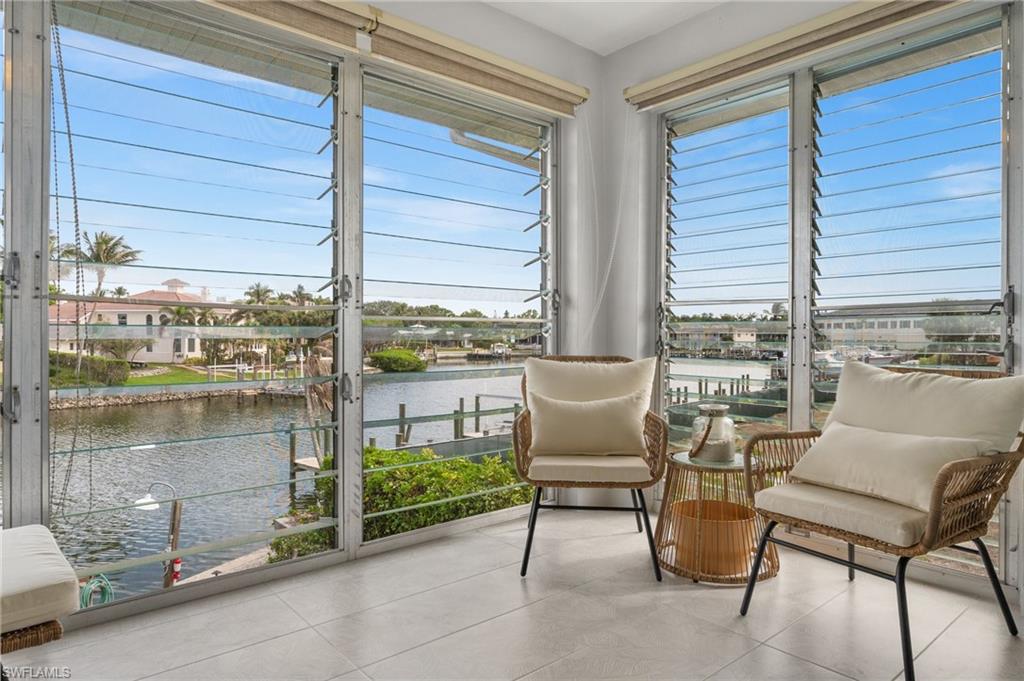 1550 Gulf Shore Blvd N E2 Property Photo 10