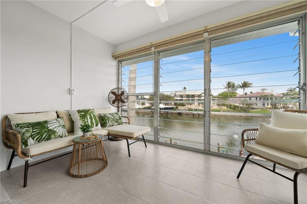 1550 Gulf Shore Blvd N E2 Property Photo 11