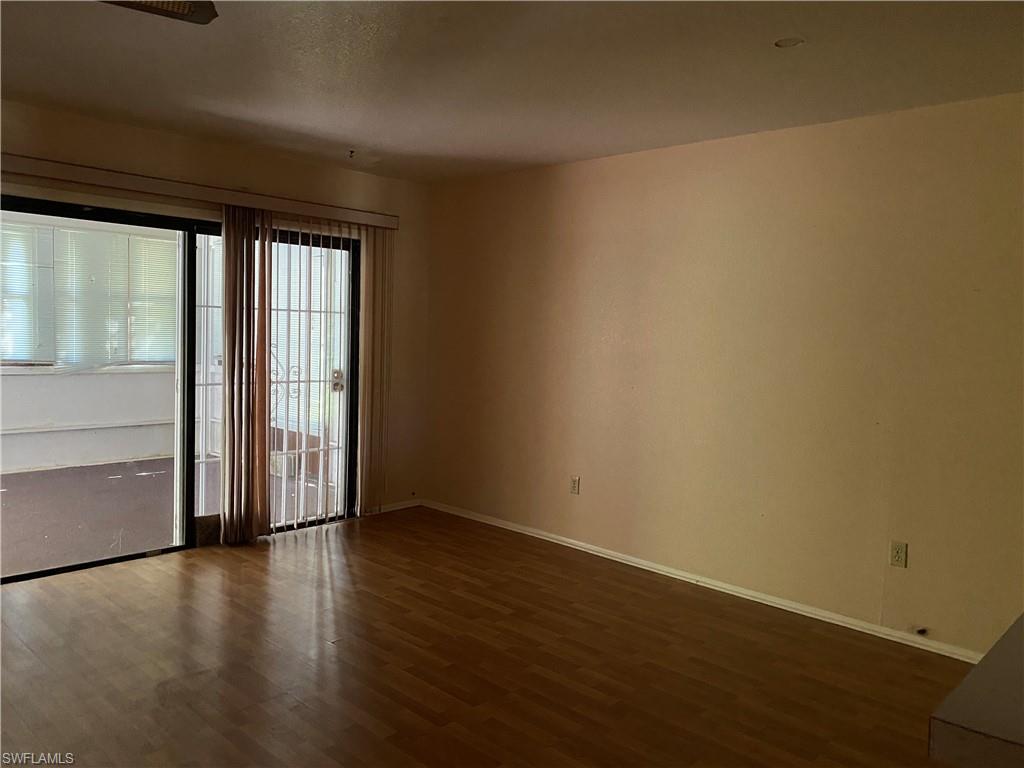 4014 Edgewater Cir Property Photo 12