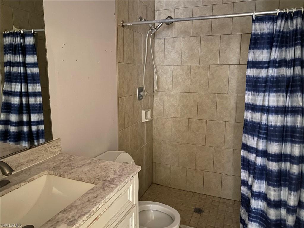 4014 Edgewater Cir Property Photo 16