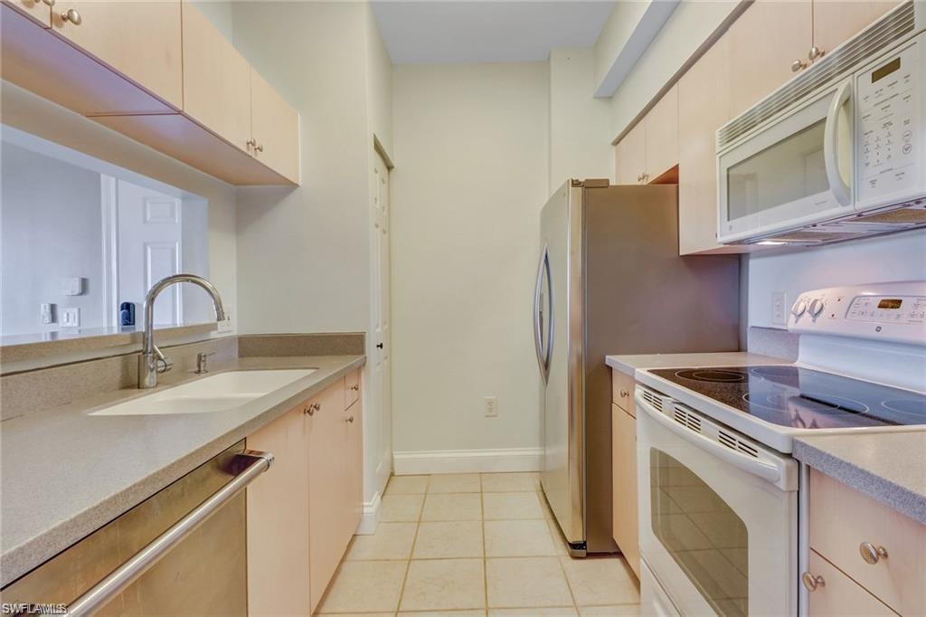 1180 Reserve Way 302 Property Photo 5