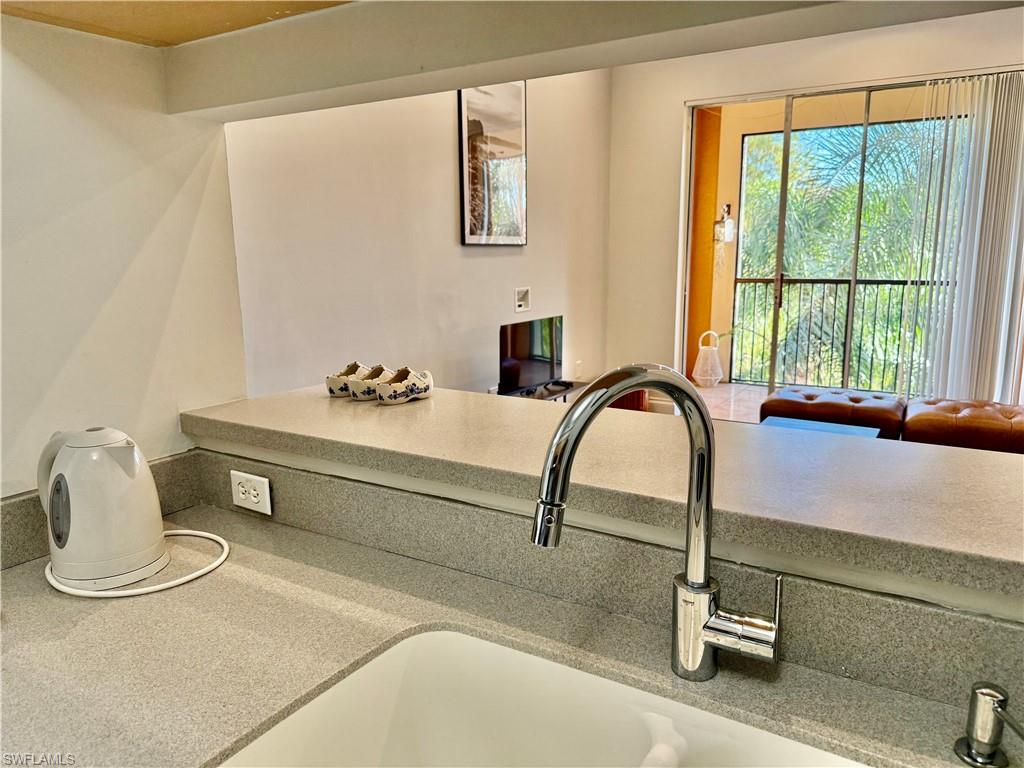 1180 Reserve Way 302 Property Photo 20