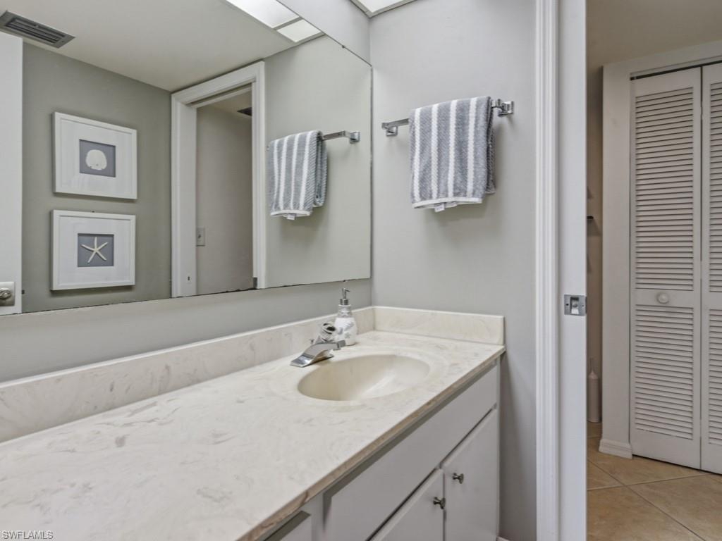 891 Huron Ct 302 Property Photo 20