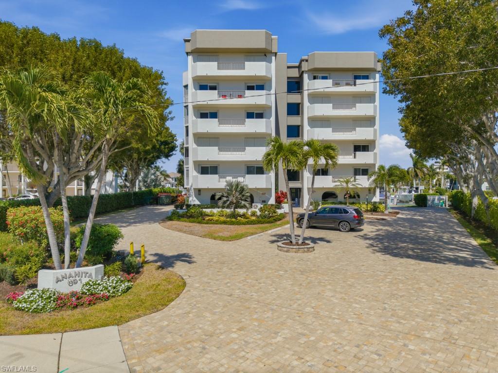 891 Huron Ct 302 Property Photo 38