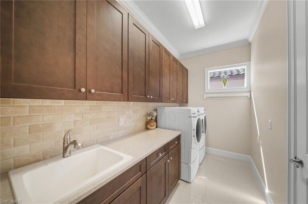 8735 Cavano St E Property Photo 24