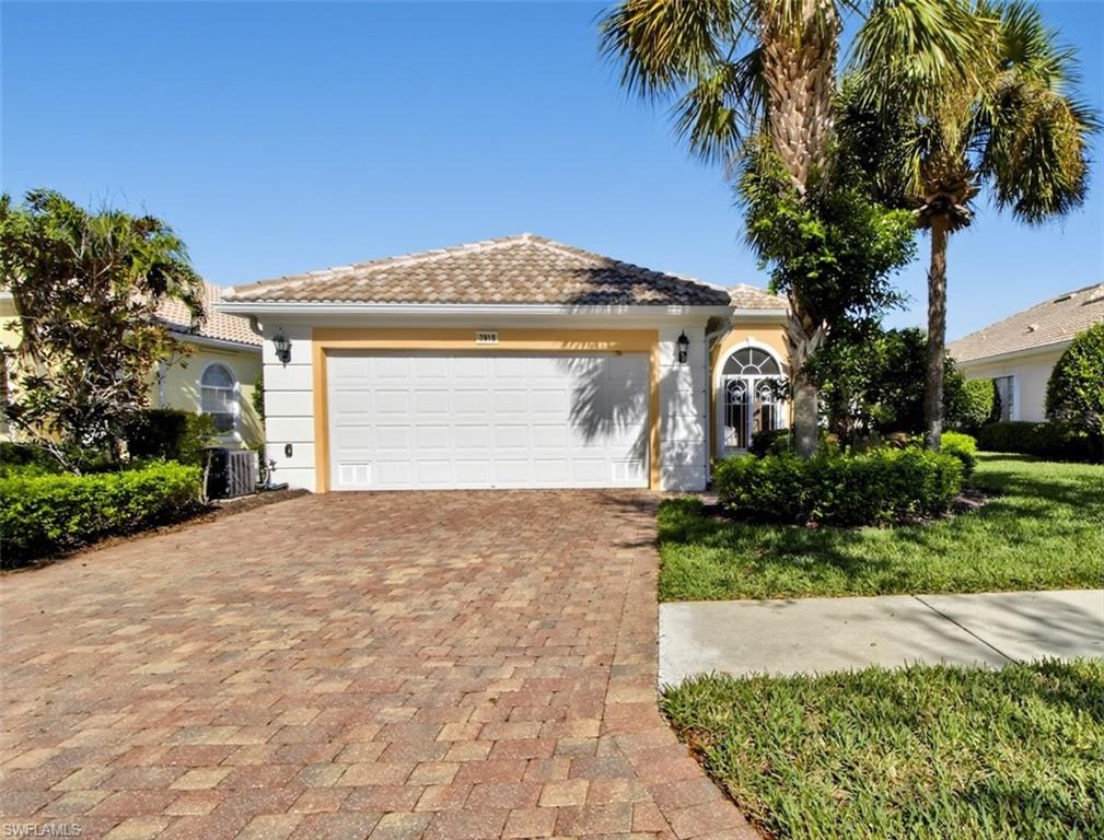 7919 Valentina Ct Property Photo 2