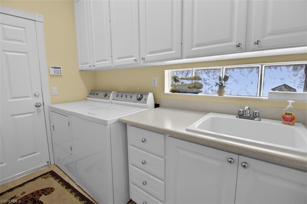 7919 Valentina Ct Property Photo 22