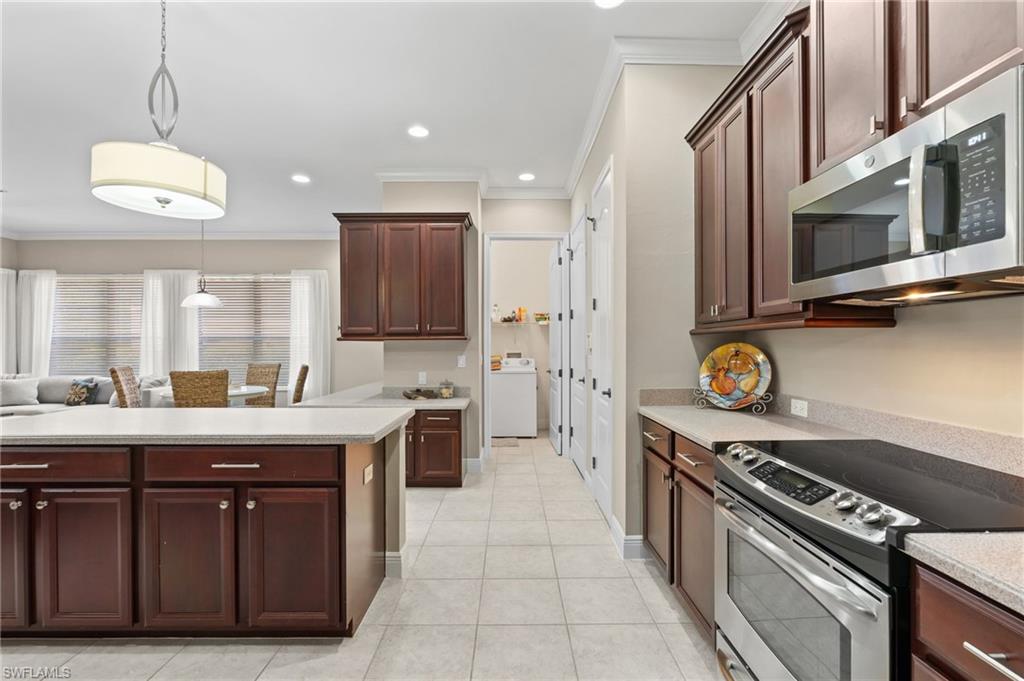 16040 Herons View Dr Property Photo 6