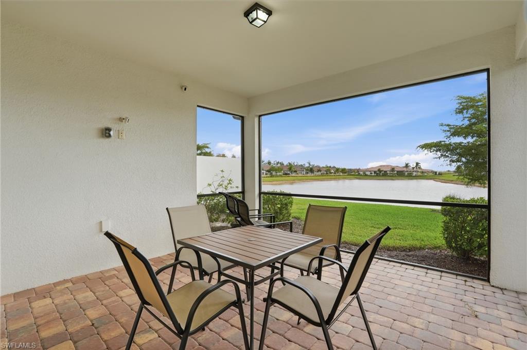 12361 Canal Grande Dr Property Photo 28