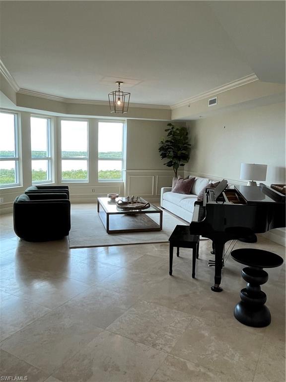 285 Grande Way 701 Property Photo 2