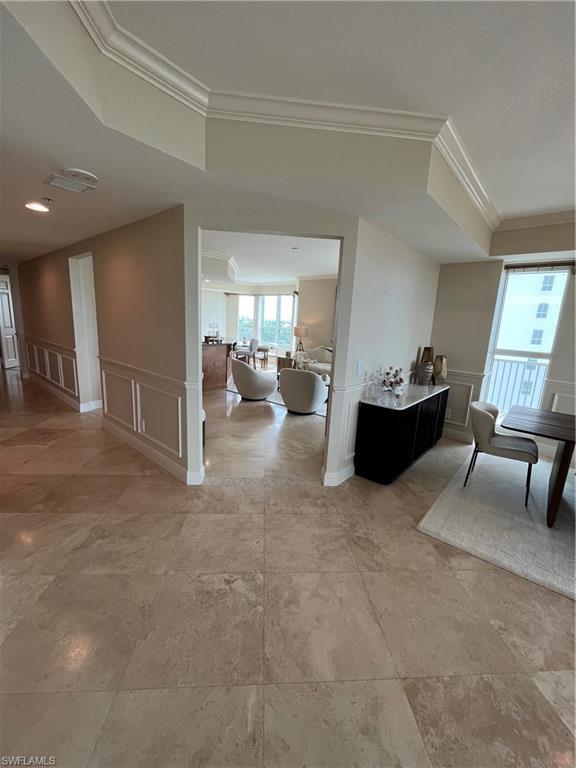 285 Grande Way 701 Property Photo 5