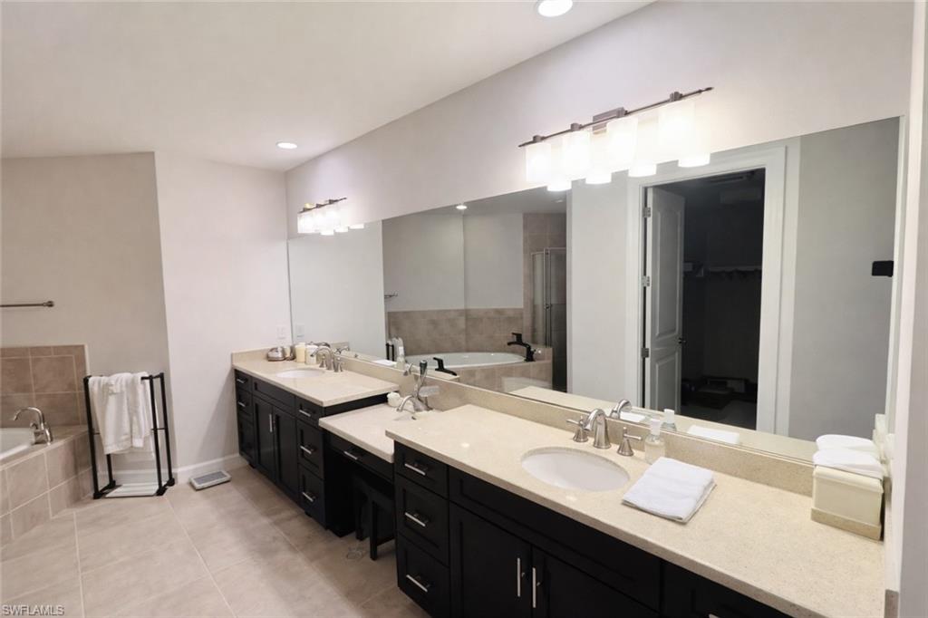 2547 Marquesa Royale Ln 3-201 Property Photo 16