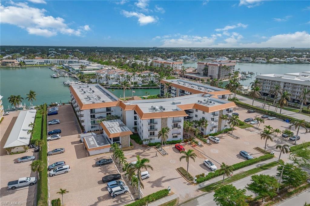 2900 Gulf Shore Blvd N 110 Property Photo 18
