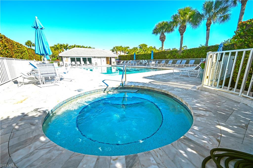 4251 Lake Forest Dr 212 Property Photo 20