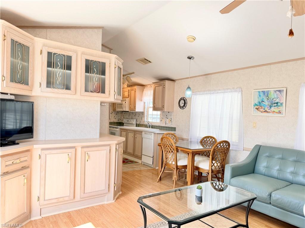 2 Jade Dr 2j Property Photo 17