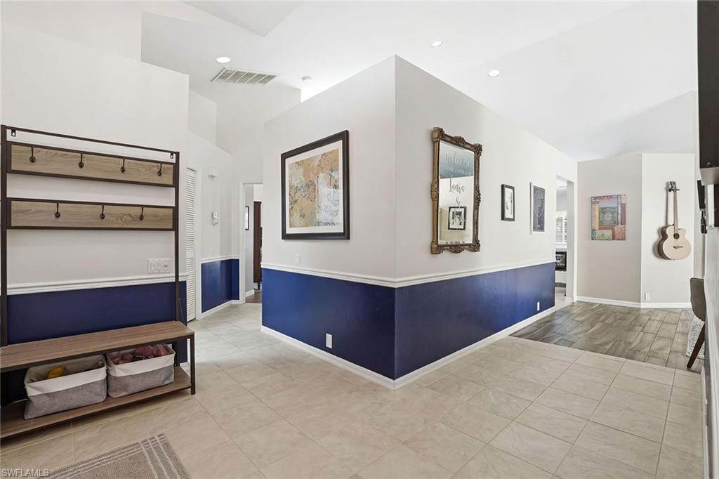 8128 Breton Cir Property Photo 5