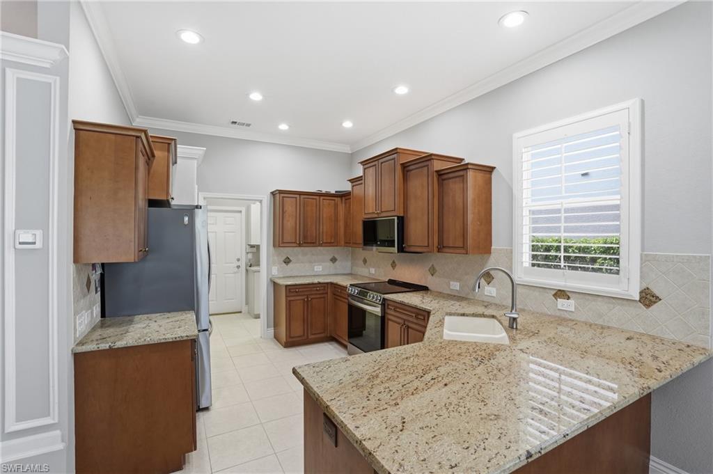 6039 Fairway Ct Property Photo 10
