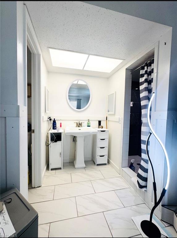 710 Aqui Esta Dr Property Photo 11