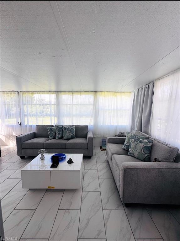 710 Aqui Esta Dr Property Photo 18