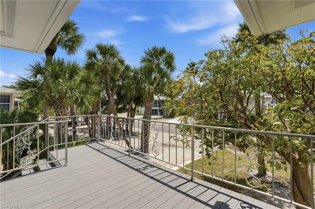 123 Andre Mar Dr Property Photo 15