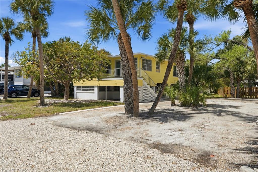 123 Andre Mar Dr Property Photo 16