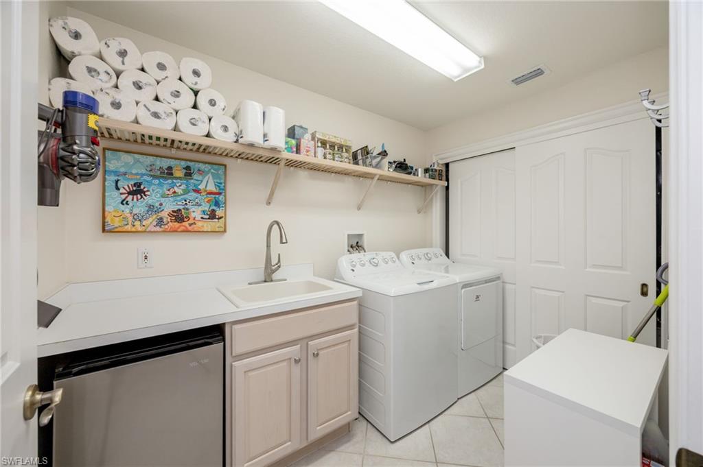 8200 Saratoga Dr 401 Property Photo 19