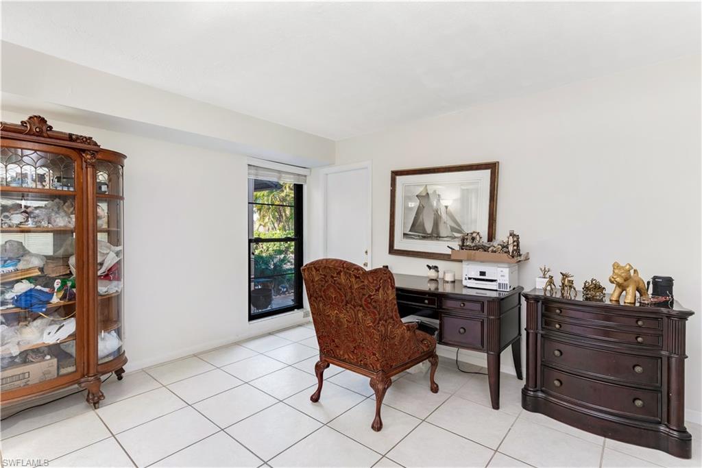 4139 Lakewood Blvd E2 Property Photo 15