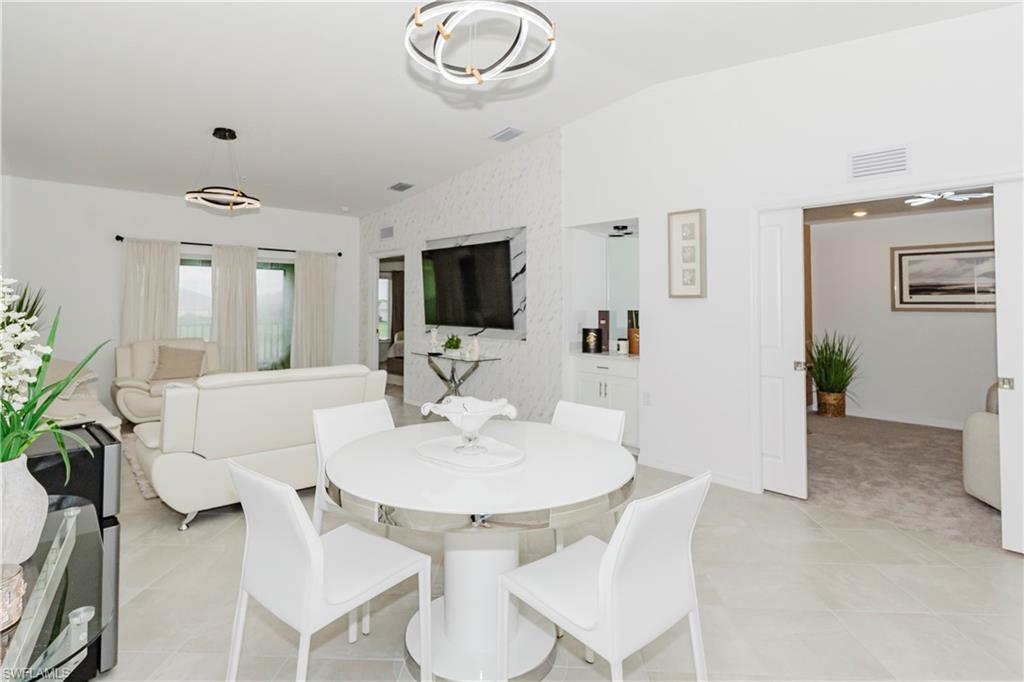 5466 Double Eagle Cir 3425 Property Photo 14