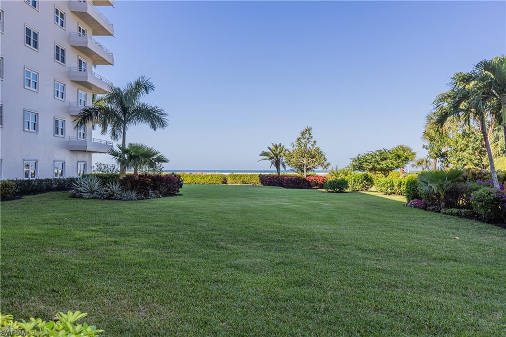 240 Seaview Ct 105 Property Photo 9