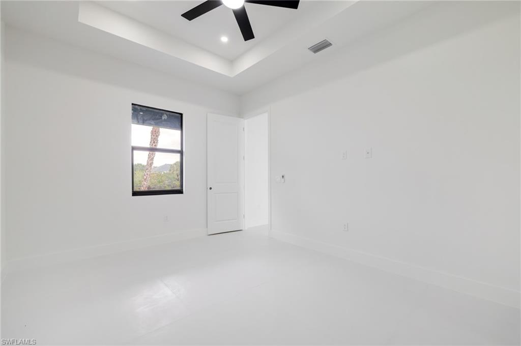 1211 Cloplon St E Property Photo 21