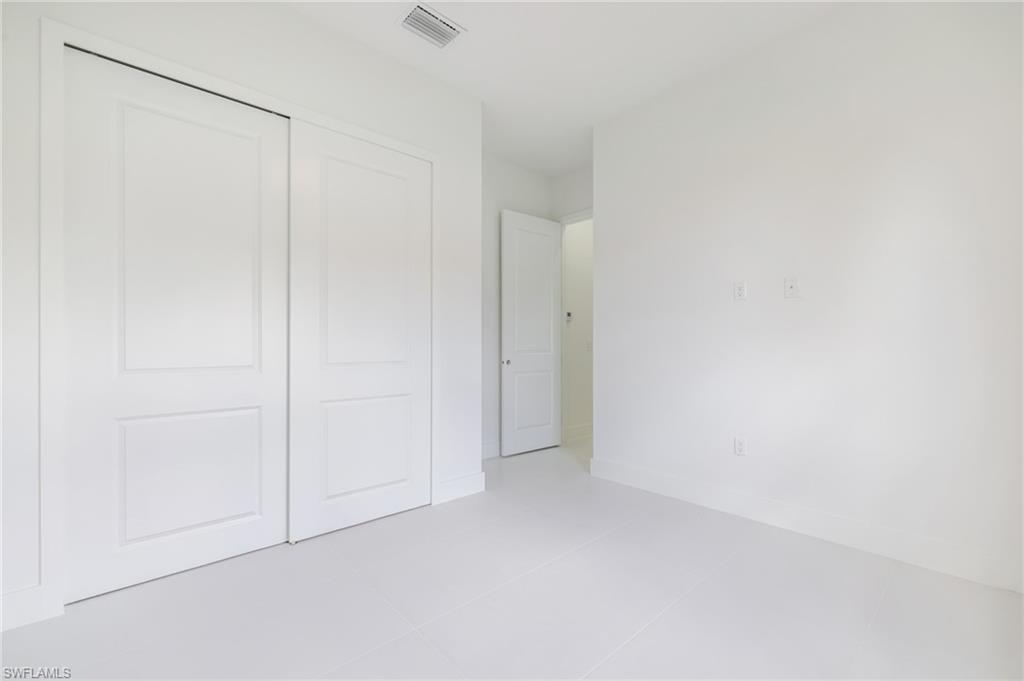 1211 Cloplon St E Property Photo 25