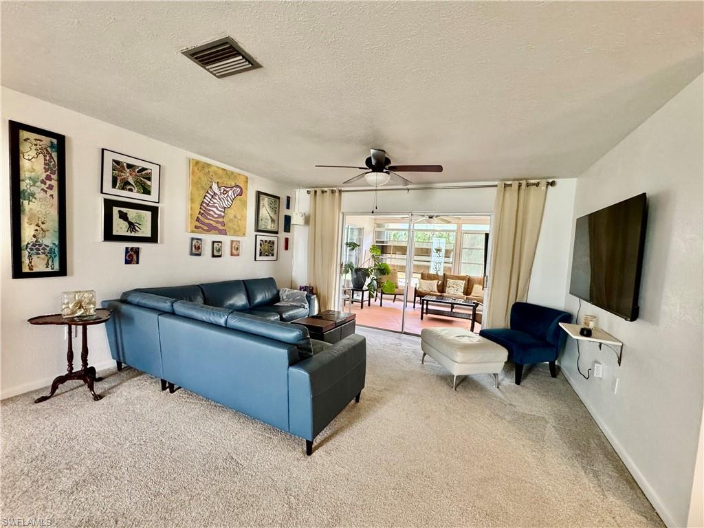 1654 Fountainhead Rd Property Photo 5