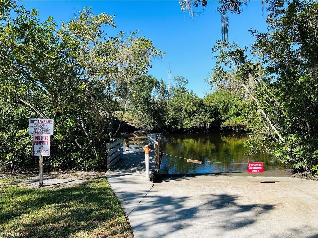 857 Manatee Rd Property Photo 8