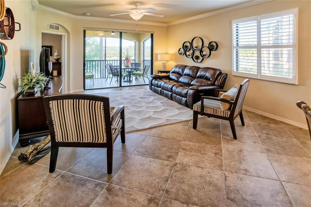 9719 Acqua Ct 228 Property Photo 4