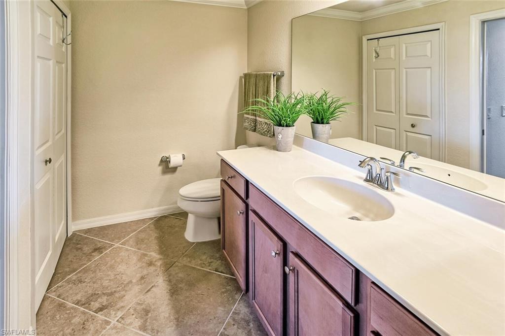 9719 Acqua Ct 228 Property Photo 13