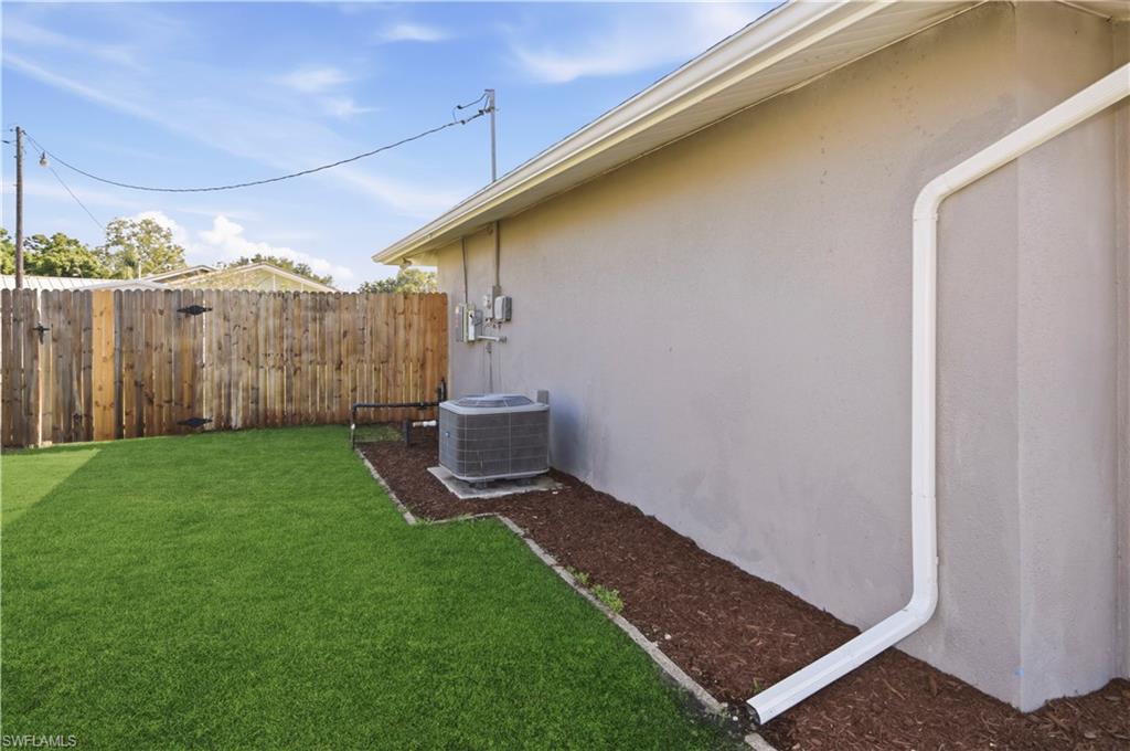 1405 Archer St Property Photo 10