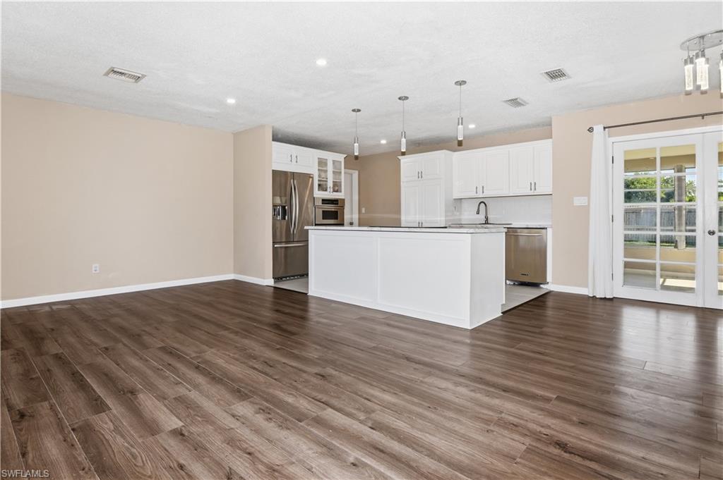 1405 Archer St Property Photo 11