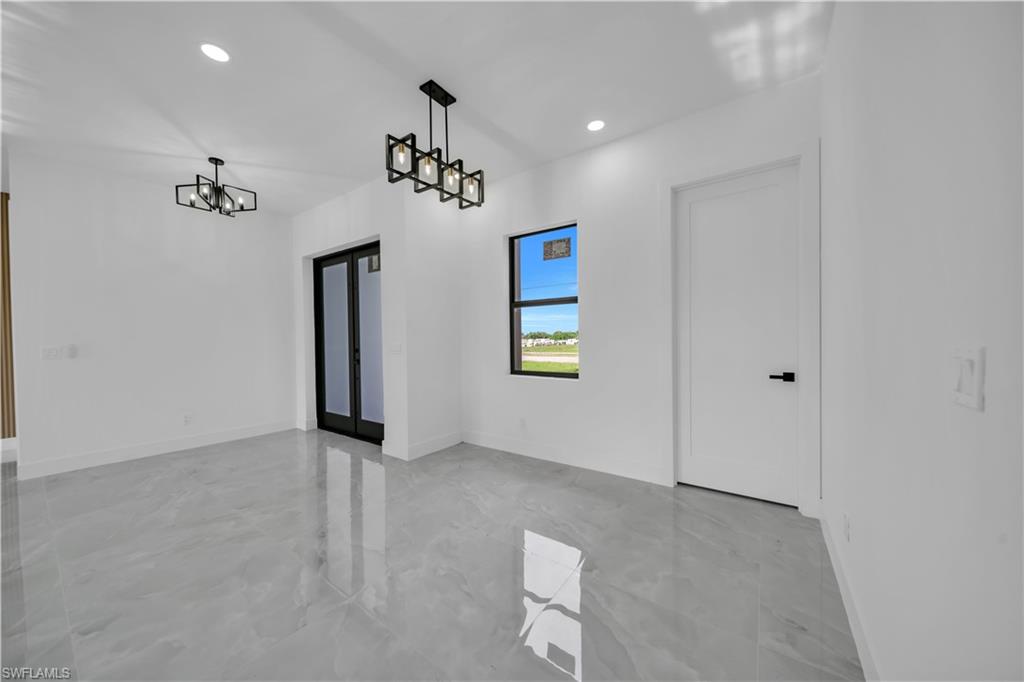 2720 Santa Barbara Blvd N Property Photo 7