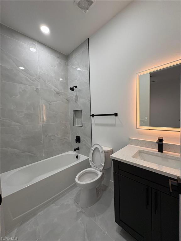 2720 Santa Barbara Blvd N Property Photo 40