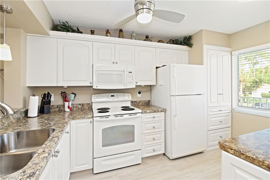 5970 Amherst Dr C205 Property Photo 11