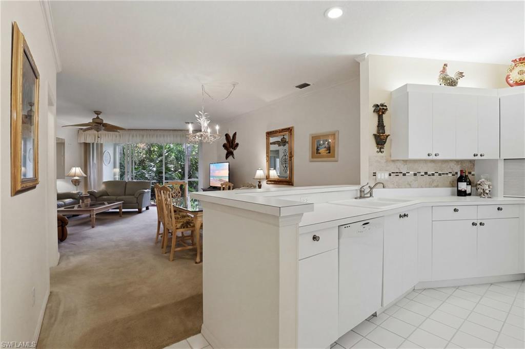 8420 Excalibur Cir R6 Property Photo 7