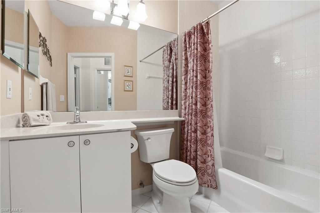 8420 Excalibur Cir R6 Property Photo 29