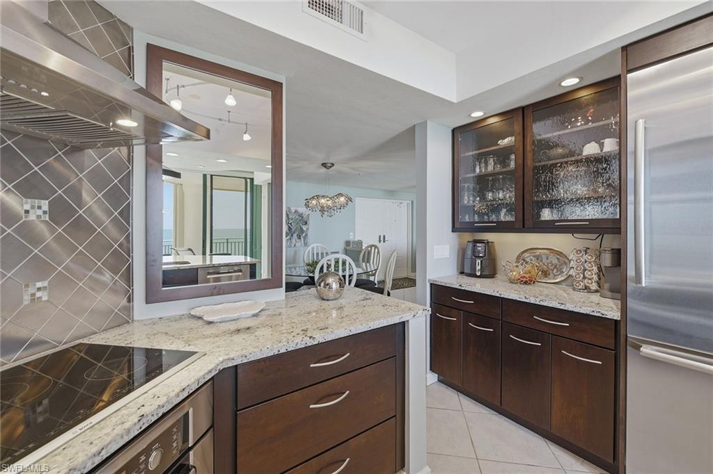 980 Cape Marco Dr 507 Property Photo 7